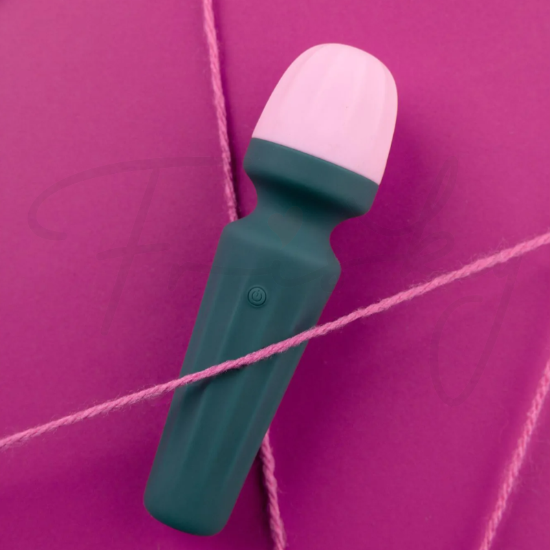 SHOTS - Mini Wand Vibrator