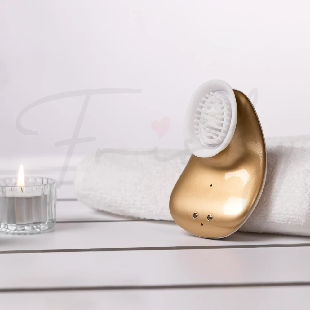 SHOTS - Twitch Handsfree Suction and Vibration Toy - Gold