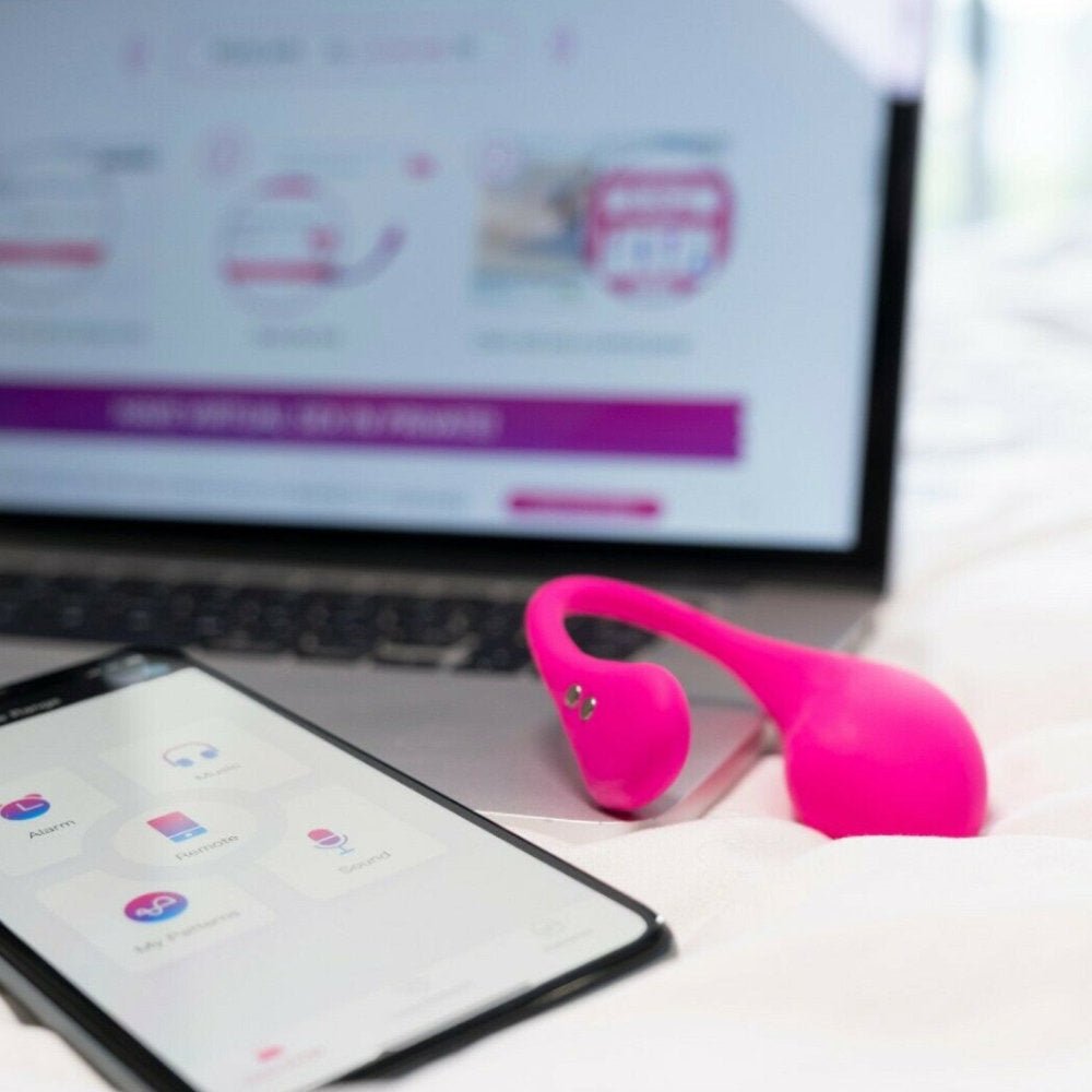 Bundle and Save - Lovense - Lush 3, Pjur Lubricant