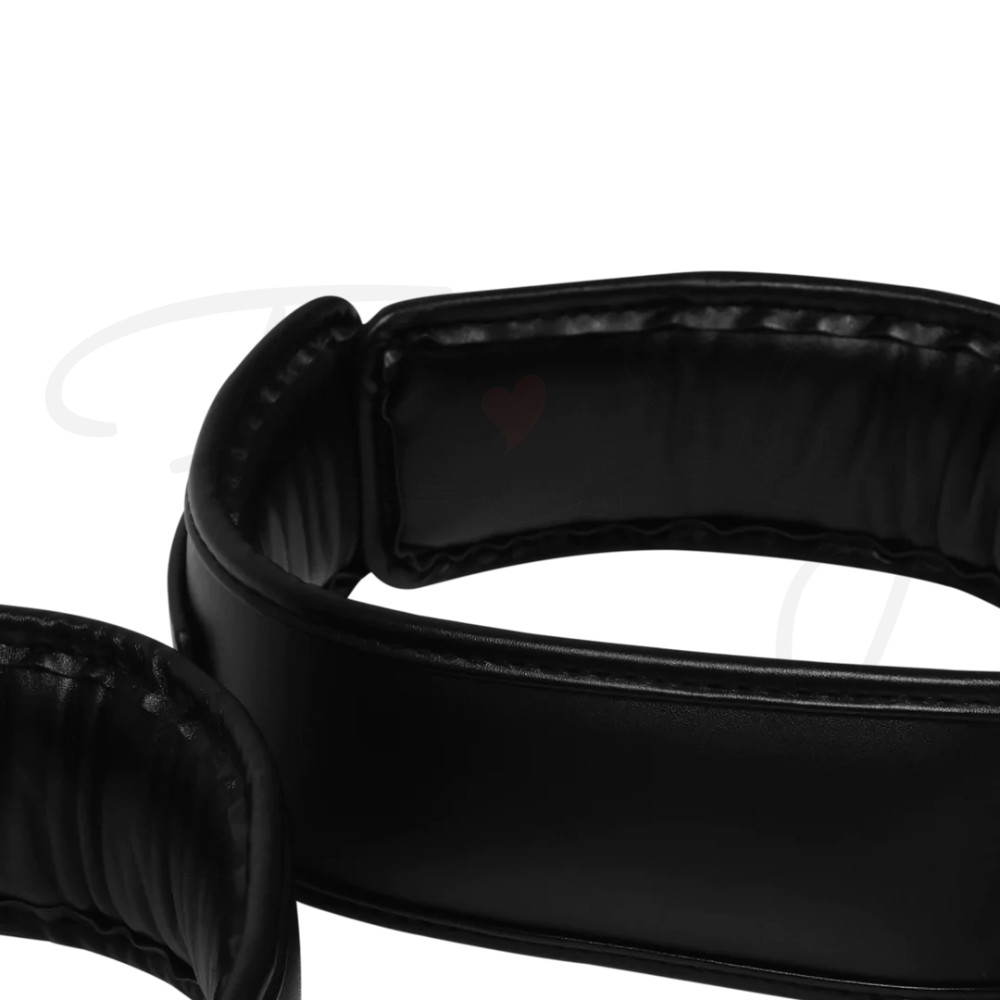 SHOTS Ouch! Hand and Thigh Cuffs Set