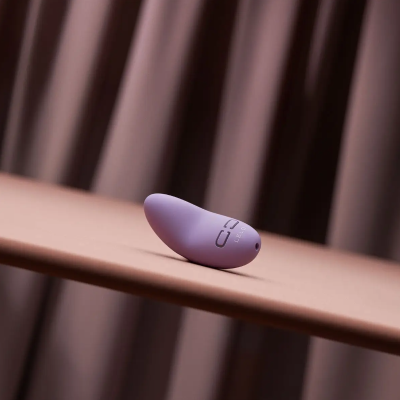 LELO - Lily 3 Mini Vibrating Personal Massager - Calm Lavender